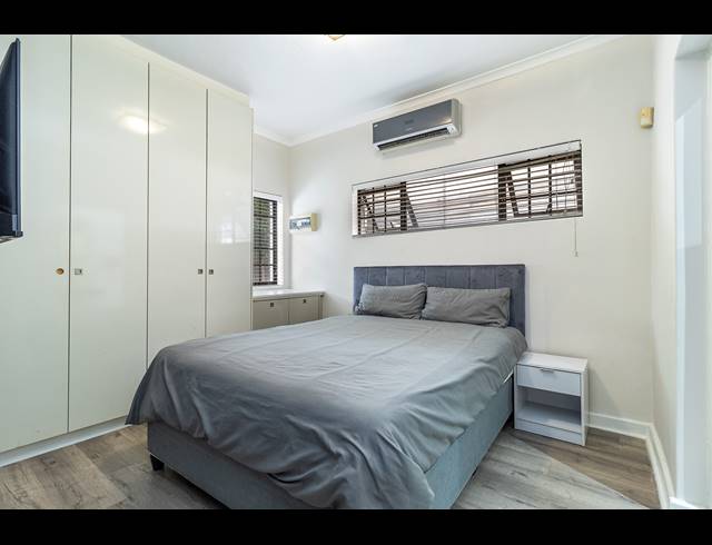 2 BEDROOM APARTMENT BLOCK TO LET IN VREDEHOEK